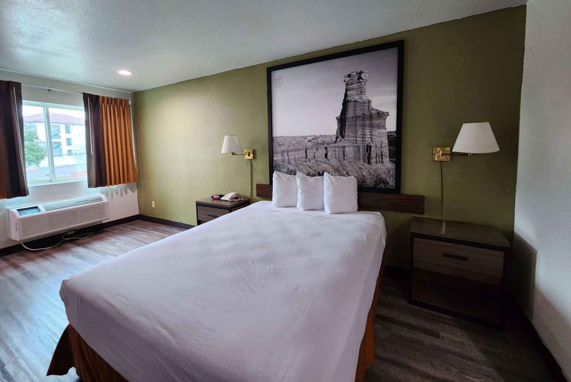 Super 8 By Wyndham Austin North/University Area Экстерьер фото