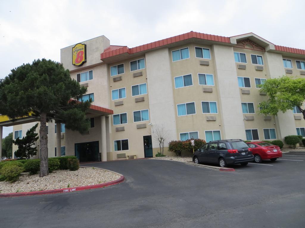 Super 8 By Wyndham Austin North/University Area Экстерьер фото