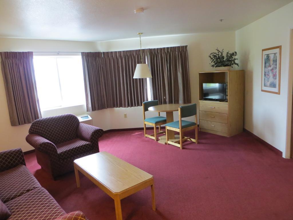 Super 8 By Wyndham Austin North/University Area Экстерьер фото